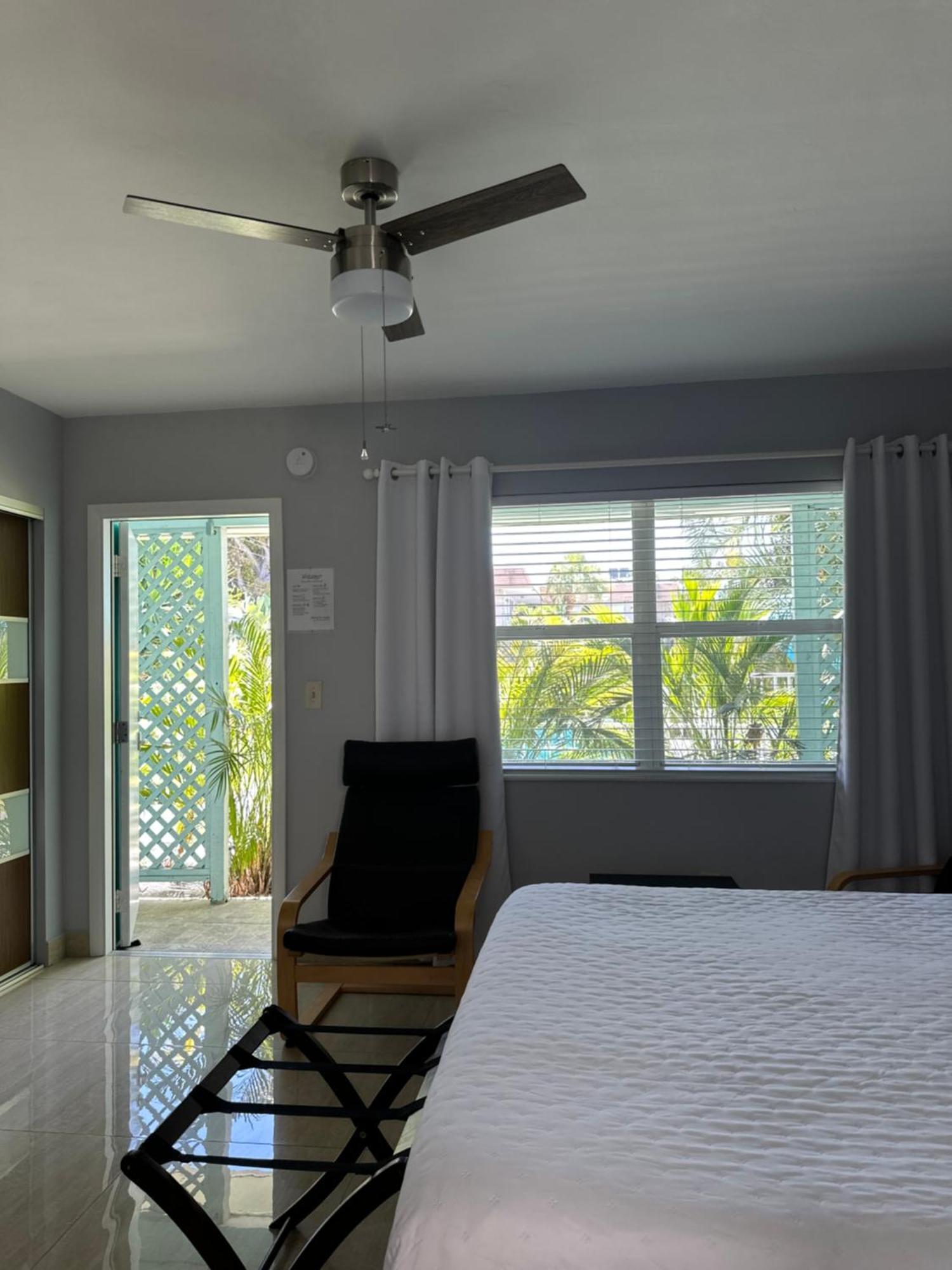 White Horse Motel Lake Worth Beach Exterior foto