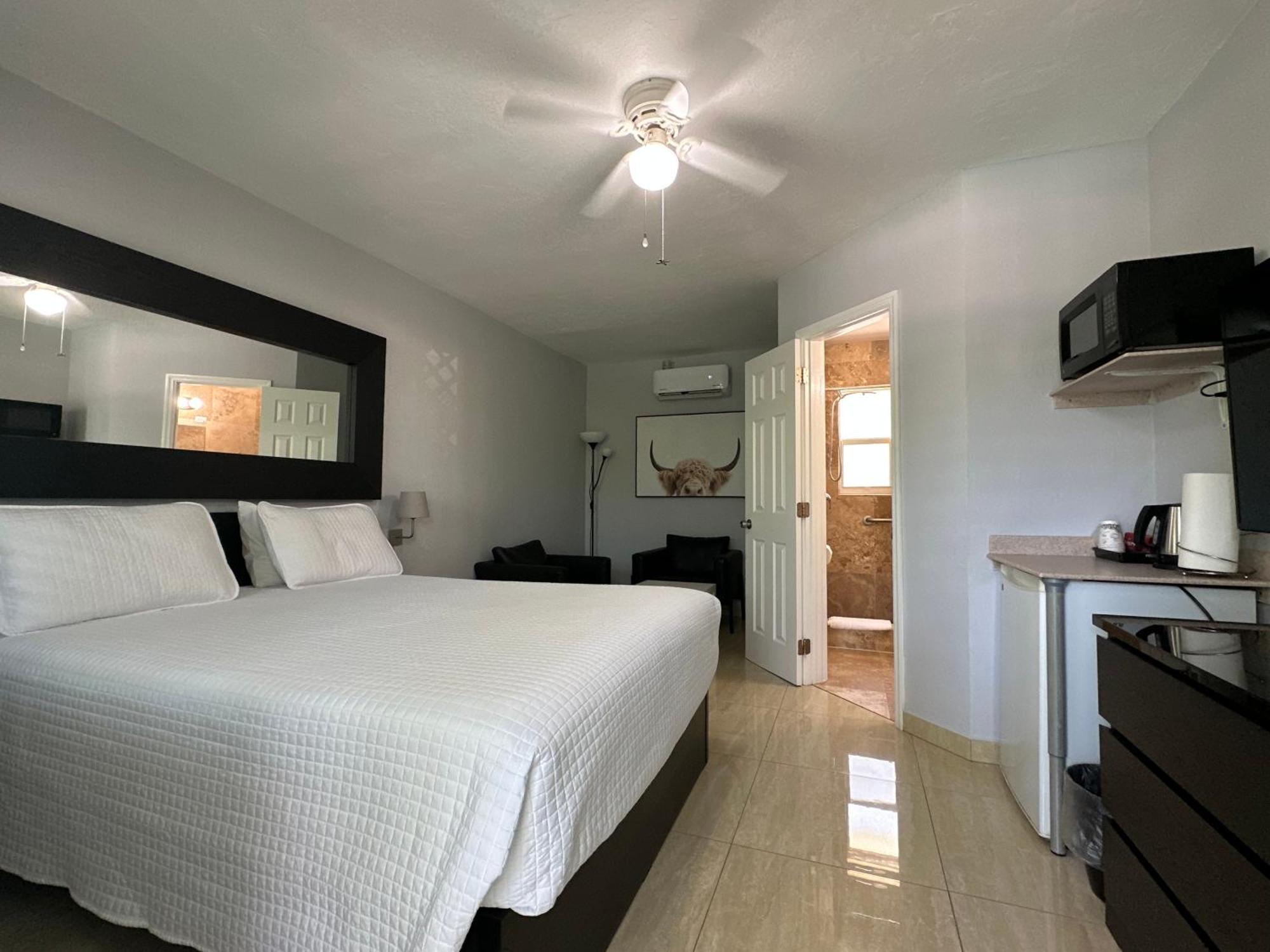 White Horse Motel Lake Worth Beach Exterior foto